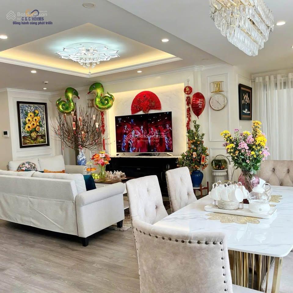 Chính chủ bán căn 4 ngủ tòa amber 154m2, nhà đẹp full nội thất, chỉ 13.3 tỷ bao phí  0968 602 ***