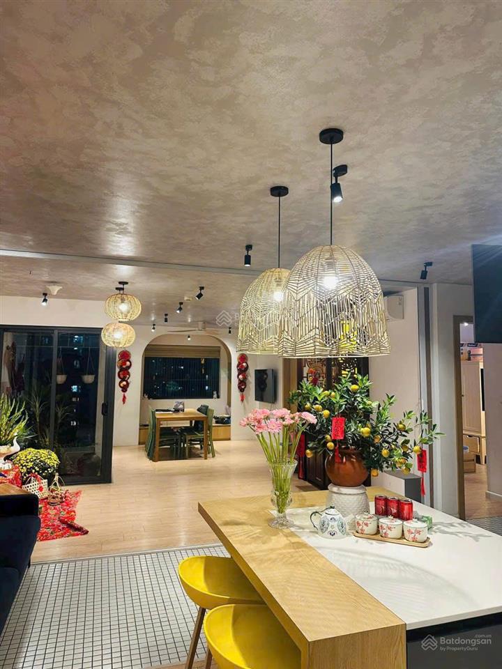 Chính chủ bán hộ 3pn amber riverside, 622 minh khai, đầy đủ nội thất đẹp. sẵn sổ đỏ  0968 602 ***