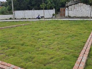 Hòa lạc lô đất 100m full chỉ 3 tỷ nhỉnh xíu. cách cnc hòa lạc chỉ hơn 2km. có đáng để đầu tư ?