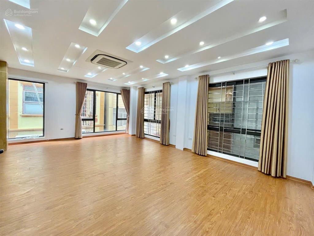 Cho thuê văn phòng tại phố yên lãng, đống đa sàn 55m2 đẹp cực hiếm