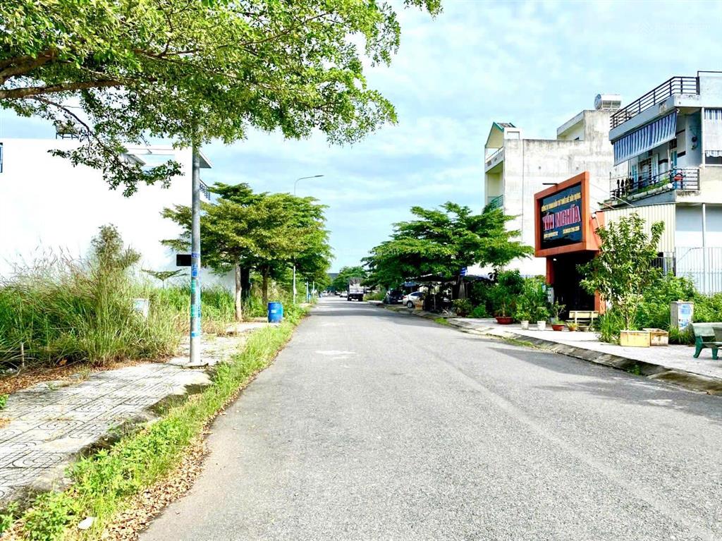 Alo em là giá nào cũng có. 105m2 giá 1.4 tỷ. sổ hồng riêng, sang tên công chứng trong ngày