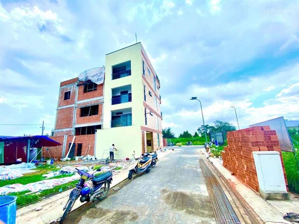 Chính chủ cần bán gấp nền đất an lạc 88.6m2 thổ cư 100%. ngay chung cư akari ehome 3 võ văn kiệt