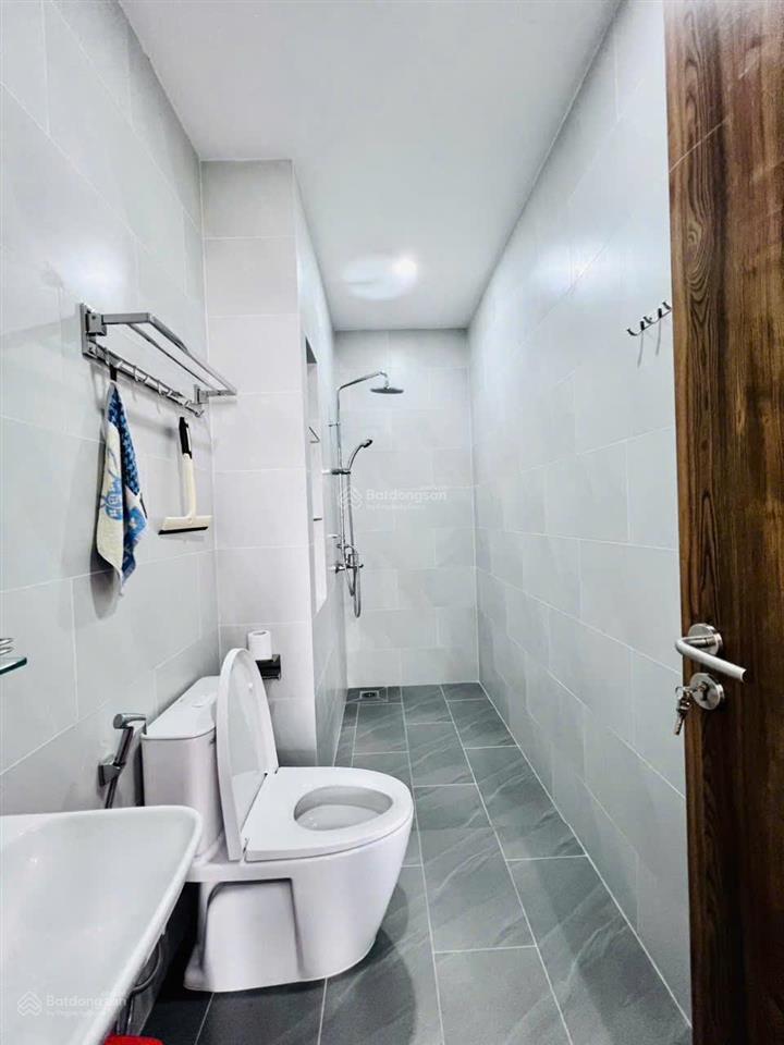 Bán nhà đẹp mới xây 2 mặt tiền có thang máy tại khu đô thị lê hồng phong 2, phường nam nha trang