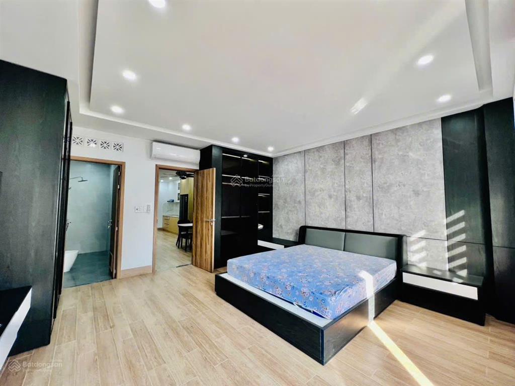 Bán nhà đẹp mới xây 2 mặt tiền có thang máy tại khu đô thị lê hồng phong 2, phường nam nha trang