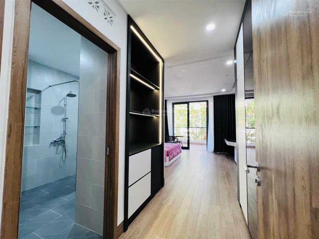 Bán nhà đẹp mới xây 2 mặt tiền có thang máy tại khu đô thị lê hồng phong 2, phường nam nha trang