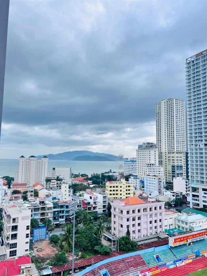 Giảm giá bán nhanh căn hộ dqua gần biển nha trang