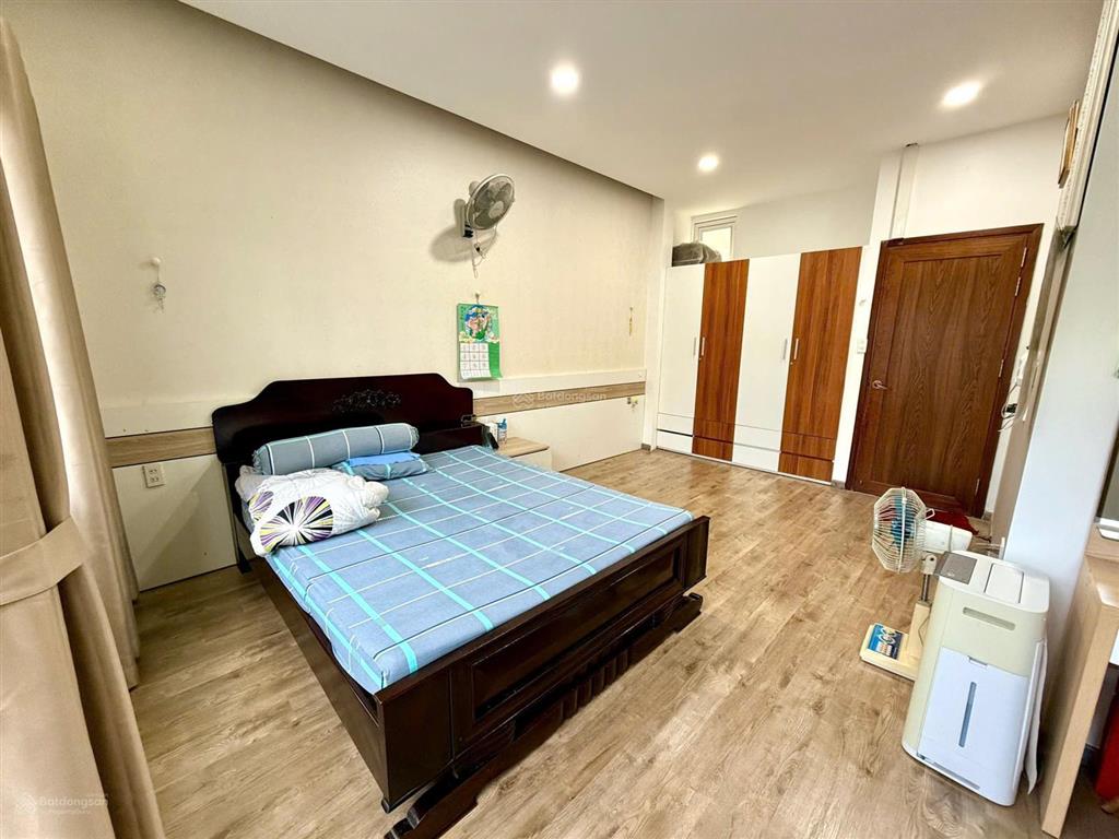 Bán nhà 3 tầng kđt hà quang 1, nha trang đã có sổ hồng hoàn công
