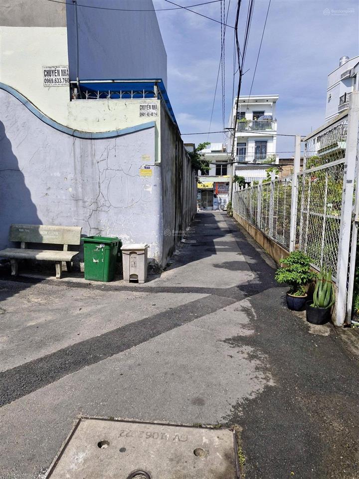 Nhà 4 tầng hxh nguyễn duy cung, dt 4m x 22,5m  giá 8,95 tỷ