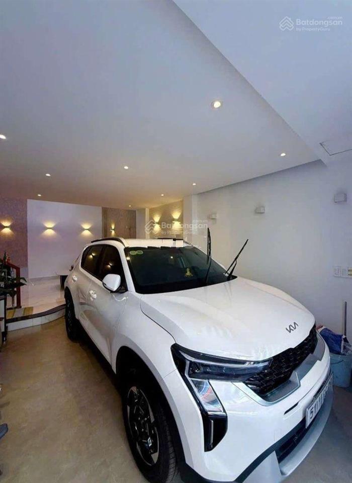 Nhà đẹp 4 tầng, đường 6m lê đức thọ  giá 6,7 tỷ tl