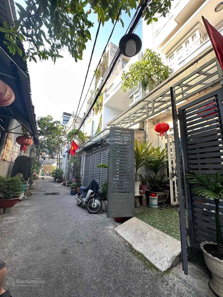 Nhà 4 tầng, hẻm xe hơi phan huy ích, dt 4m x 17m  giá 7,1 tỷ tl