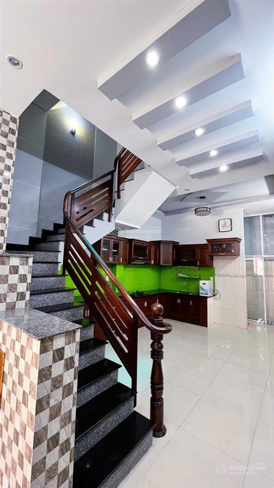 Nhà 3 lầu, hẻm xe hơi quang trung, dt 4,2m x 14m  giá 6,9 tỷ tl
