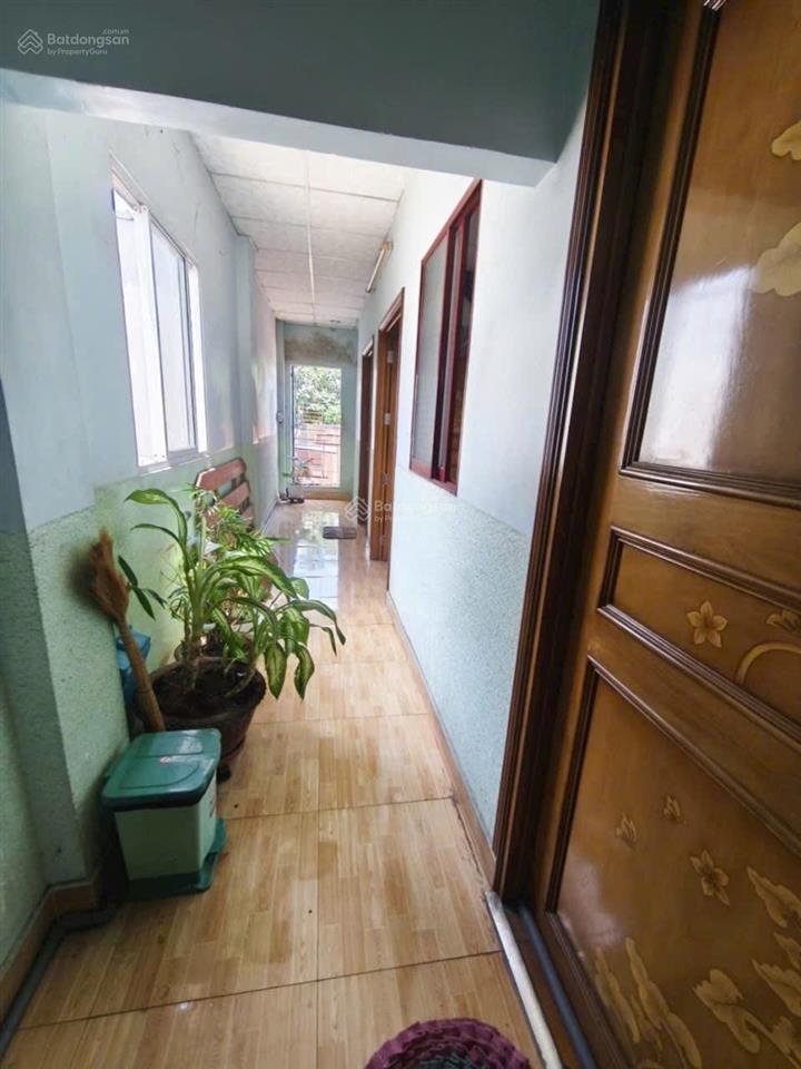 Nhà đẹp 2 tầng ô tô vào trong nhà giá tốt khu phố quyết thắng phường đồng hòa dĩ an