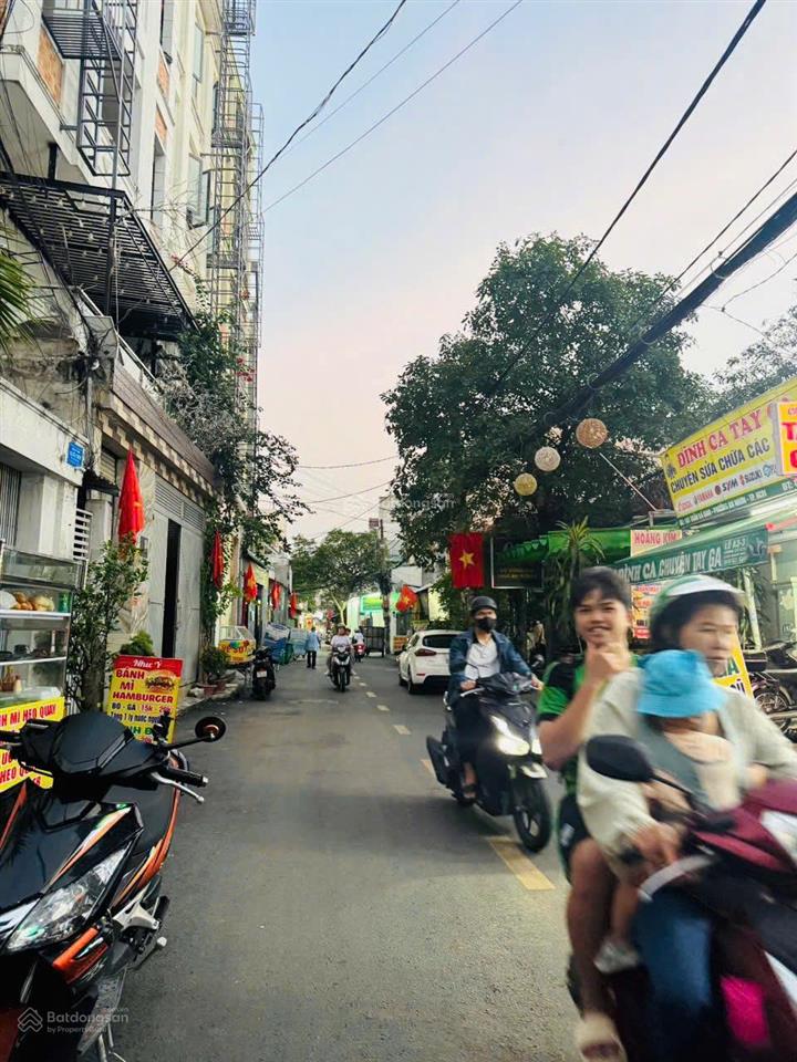 Bán chdv mt đườngtrần bá giao, gò vấp, dt 4.5x18m, 4 tầng, 10pn, thuê 30tr/tháng chỉ 12.8ty(tl)