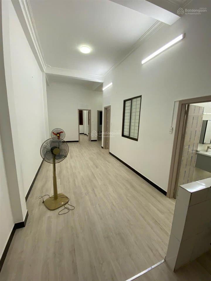 Bán nhà hxh nguyễn văn lượng, dt 7x16m, 3 tầng, giá chỉ 11 tỷ