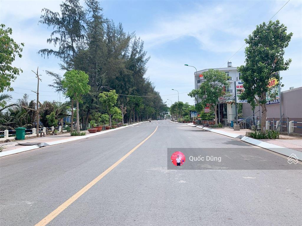 Bán nền đất khu mẫu giáo trung ương 3, liên phường  dt 6x22m(132m2) đối diện công viên giá 85tr/m2
