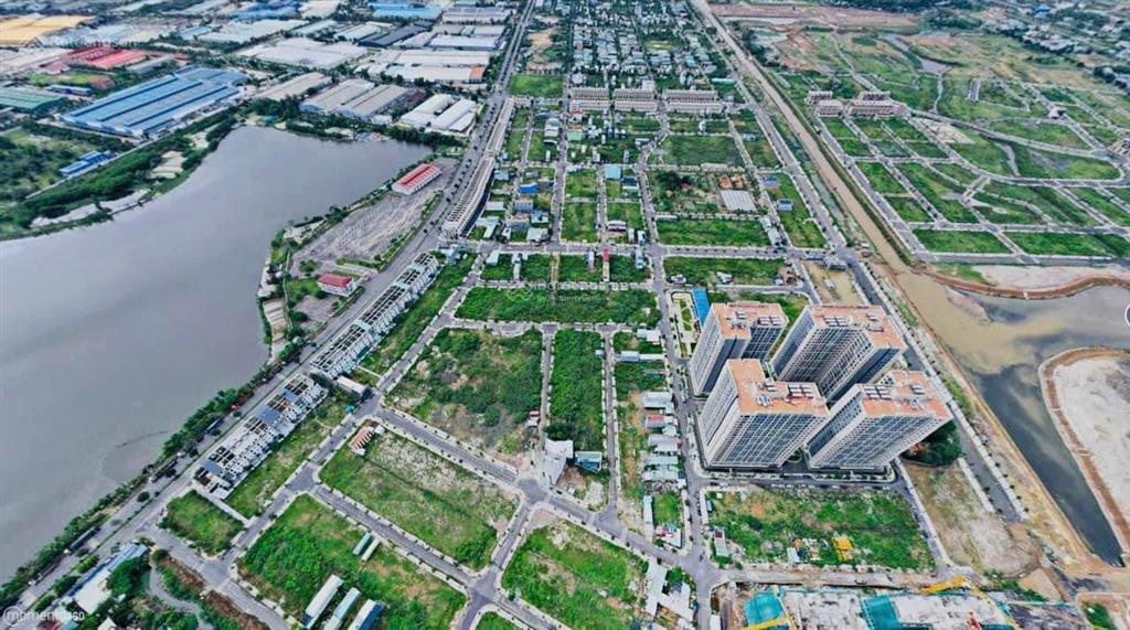 Bán đất nền lakeside bàu tràm view chung cư giá 3 tỷ 250