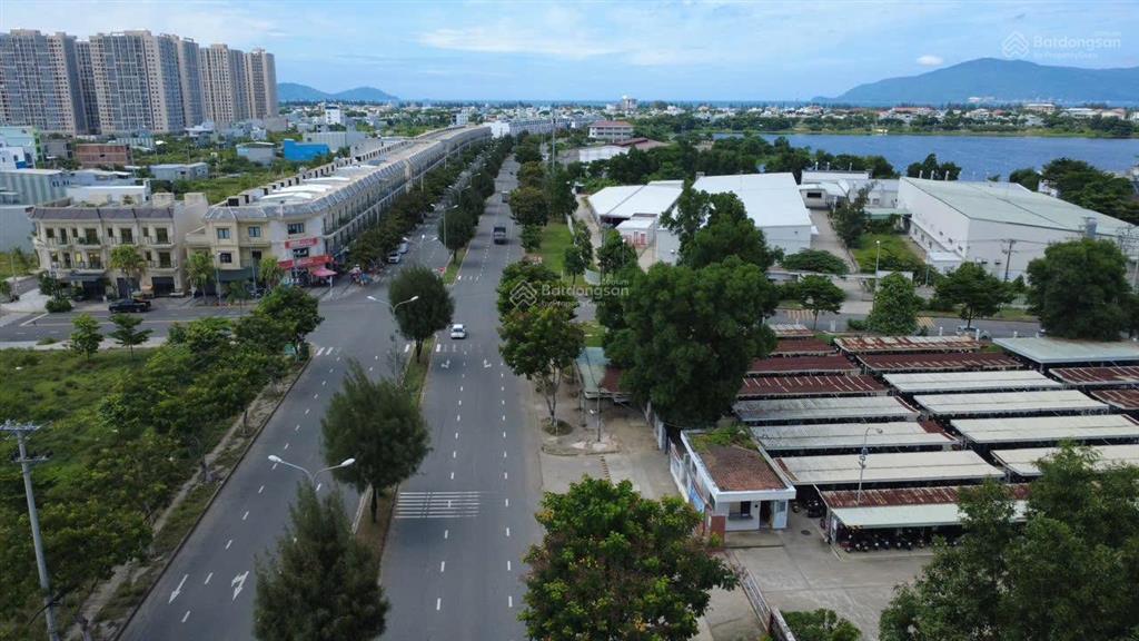 Bán đất đường võ tự, view công viên , dt 125m2 khu lakeside bàu tràm giá tốt.