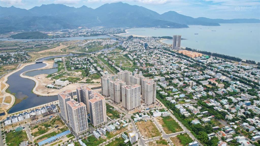 Bán đất biệt thự, dt 241m2 giá 5 tỷ 600 sát khu thương mại tự do, cảng