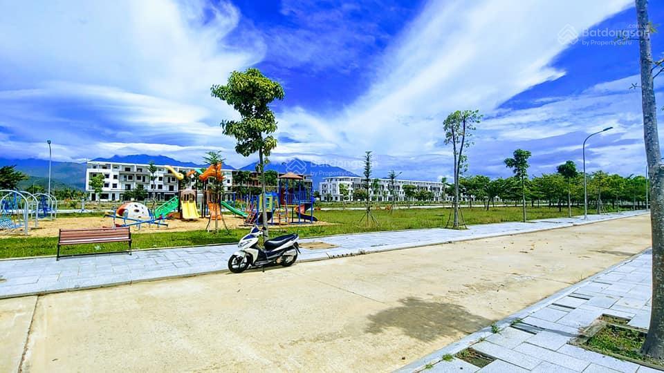 Bán đất biệt thự, dt 241m2 giá 5 tỷ 600 sát khu thương mại tự do, cảng