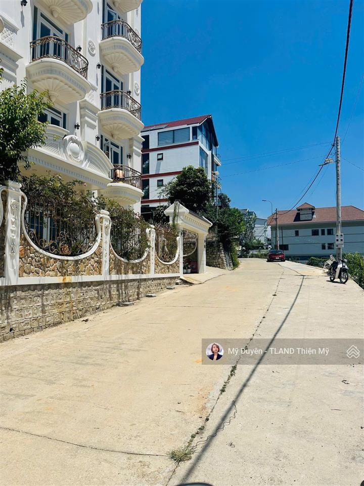 Bán gấp đất giá rẻ view thoáng đường trịnh hoài đức p11 đà lạt 393.5m2 chỉ 8 tỷ thương lượng