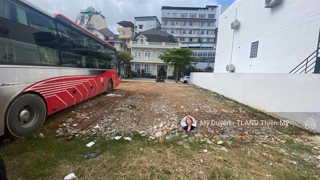 Hạ giá bán nhanh đất biệt thự khu villa sang xịn trung tâm đà lạt cạnh hồ xuân hương 345m2, 40 tỷ