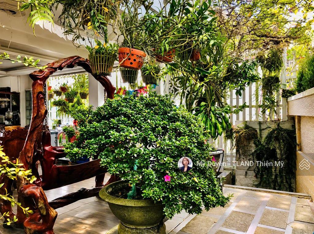 Hạ giá bán nhanh villa ngang 17m mặt tiền đồi yên thế view thông p10 đà lạt 212m2 chỉ 26 tỷ