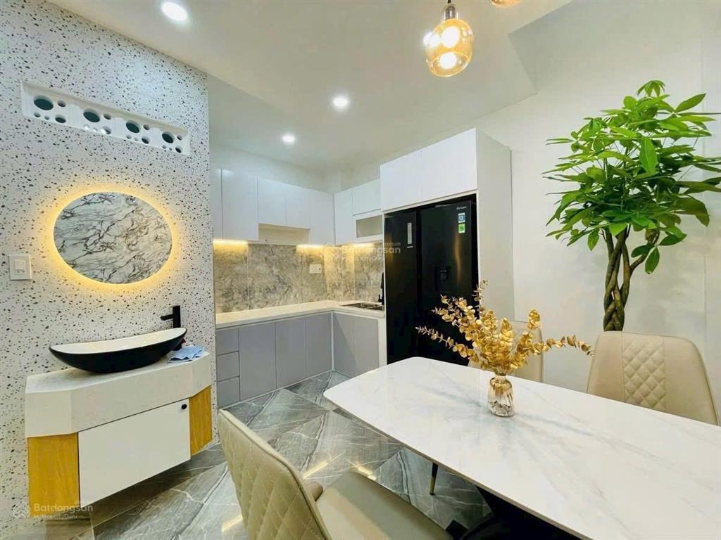 Hàng ngộp bình thanh, nhà 48m2 giá 4tỷ125 nguyễn văn lạc gần chợ thị nghè