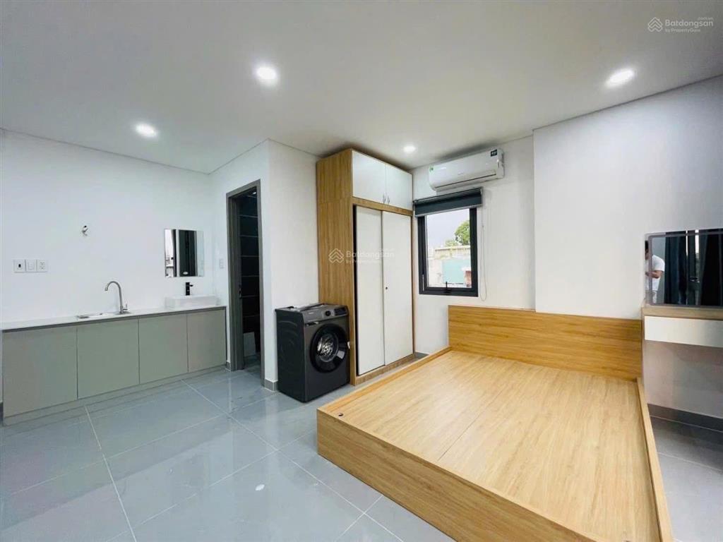 Hàng ngộp! chdv khu đh hutech 12.8 tỷ (18 phòng) 90m2, đang full phòng