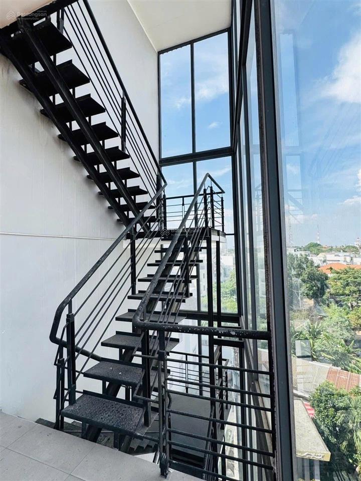 Kẹt bán gấp! chdv khu làng đhqg 6,8 tỷ (180m²), bình thọ, thủ đức