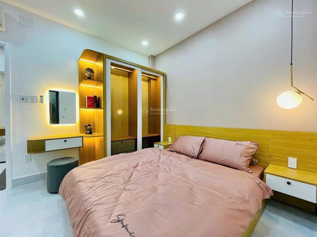 Hàng ngộp bình thạnh, nhà 48m2 giá 4tỷ688 nguyễn văn lạc gần chợ thị nghè