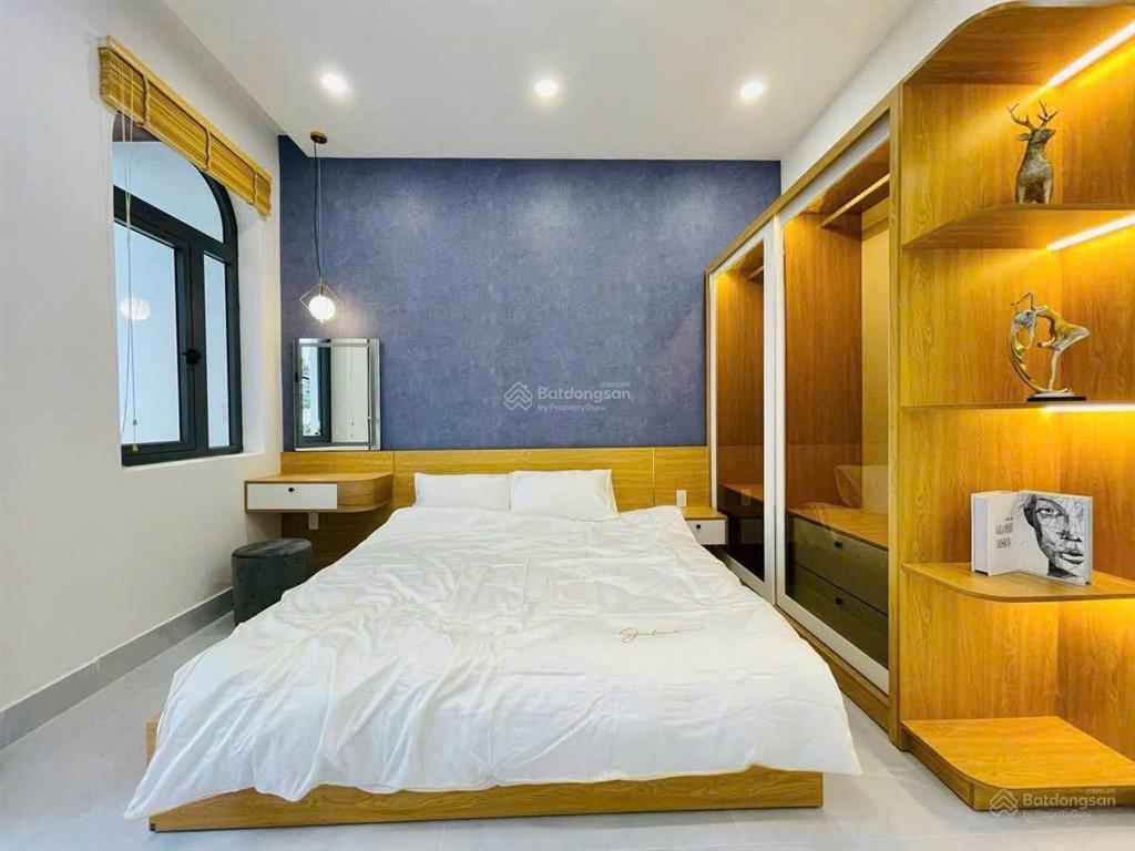 Hàng ngộp bình thạnh, nhà 48m2 giá 4tỷ688 nguyễn văn lạc gần chợ thị nghè