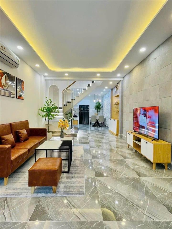 Hàng ngộp bình thạnh, nhà 48m2 giá 4tỷ688 nguyễn văn lạc gần chợ thị nghè