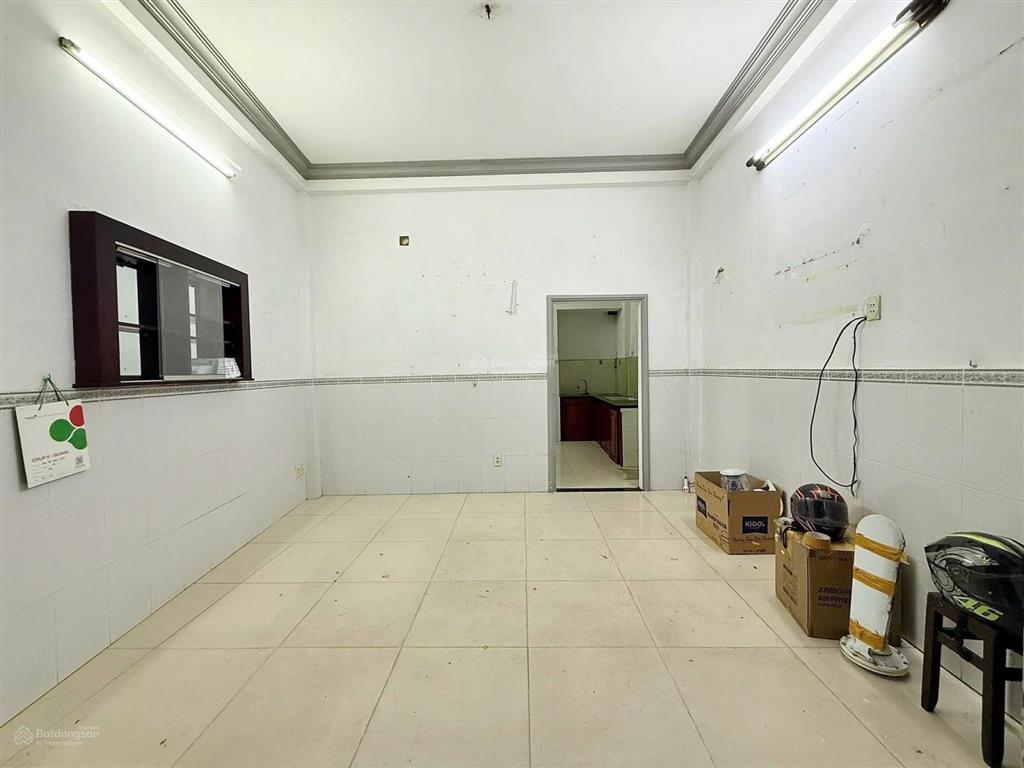 Kẹt tiền bán gấp! diên hồng 4tỷ688 (42m2), gần chợ bà chiểu, bình thạnh