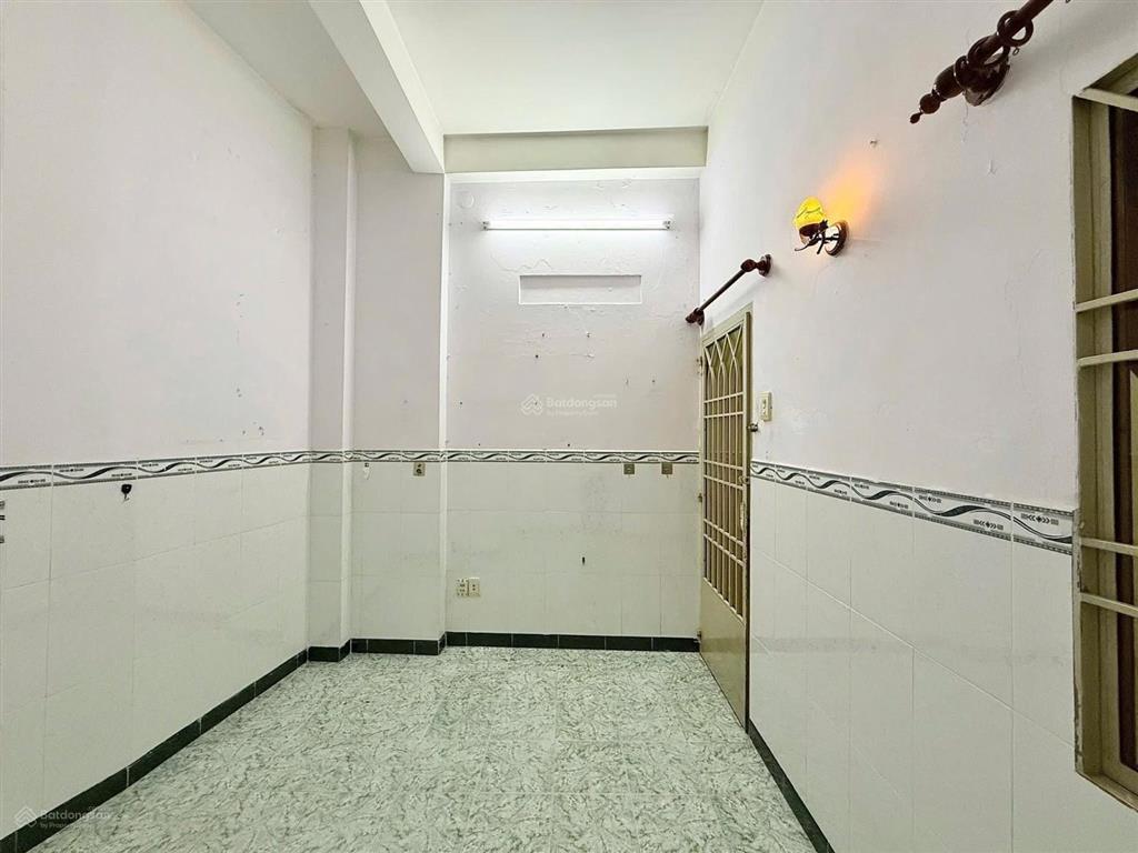 Kẹt tiền bán gấp! diên hồng 4tỷ688 (42m2), gần chợ bà chiểu, bình thạnh