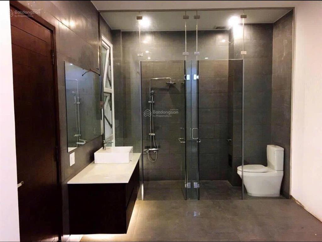 Kẹt tiền bán gấp! giá 4tỷ688 khu hoàng diệu 2 (80m2) nguyễn hữu hào, quận 4