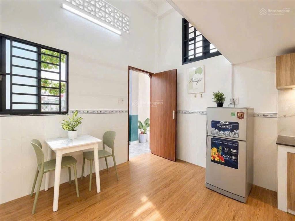 Kẹt tiền bán gấp! dãy trọ (36 phòng) 4 tỷ 288 bình hòa 24, gần kcn vsip 1
