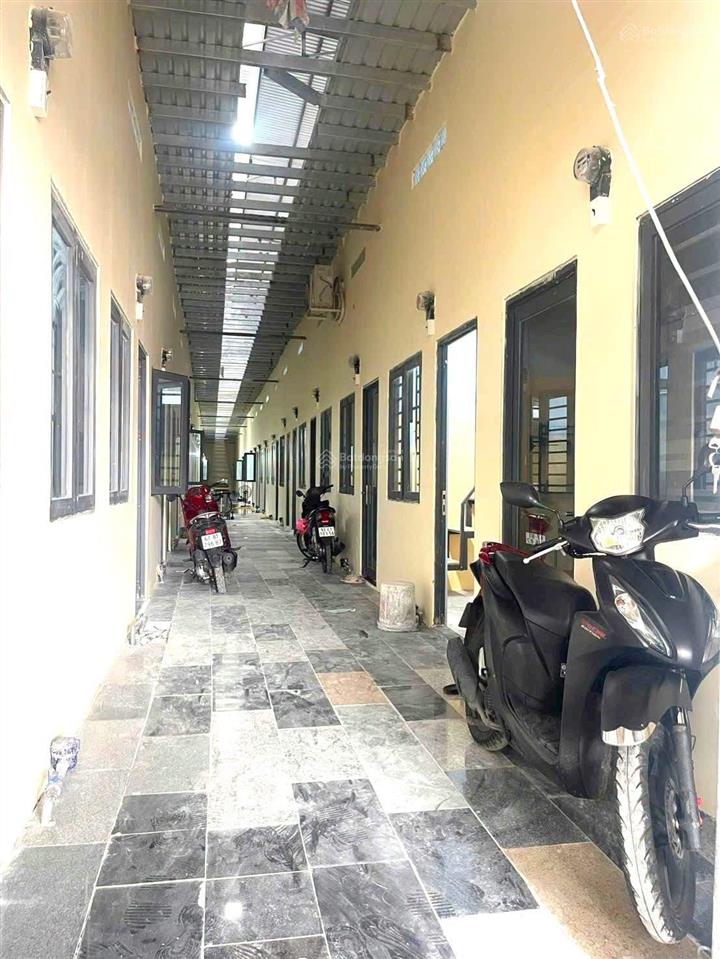 Kẹt tiền bán gấp! dãy trọ (36 phòng) 4 tỷ 288 bình hòa 24, gần kcn vsip 1