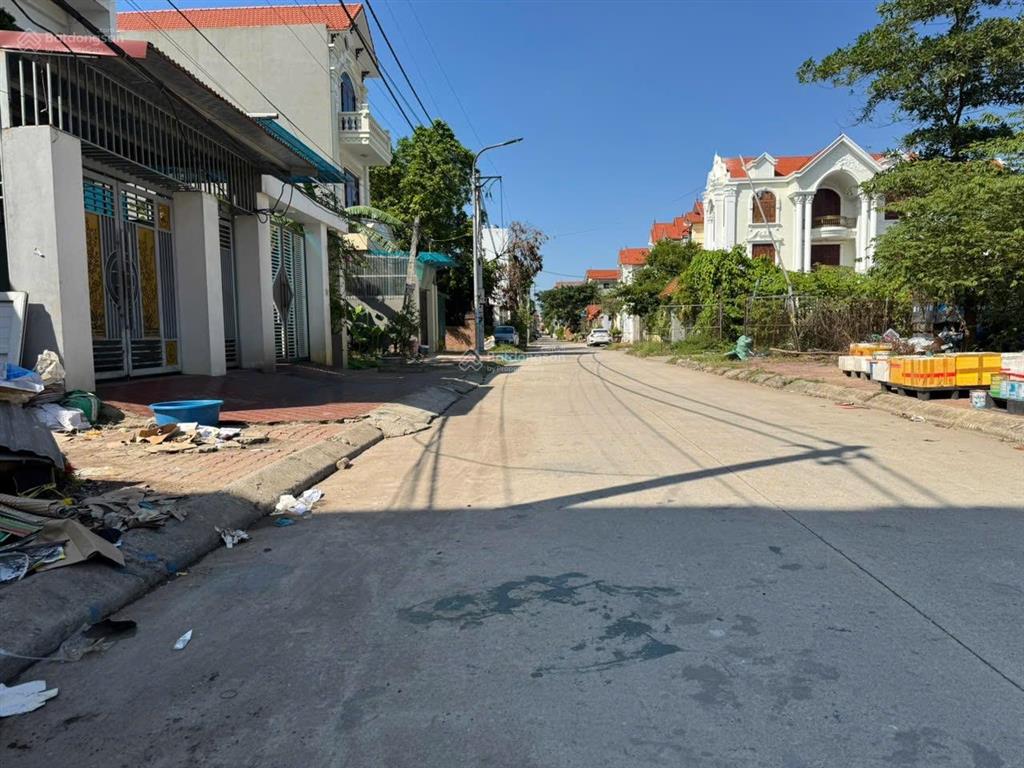Cần bán trục chính thôn đông mai chỉ đạo, văn lâm, hưng yên
