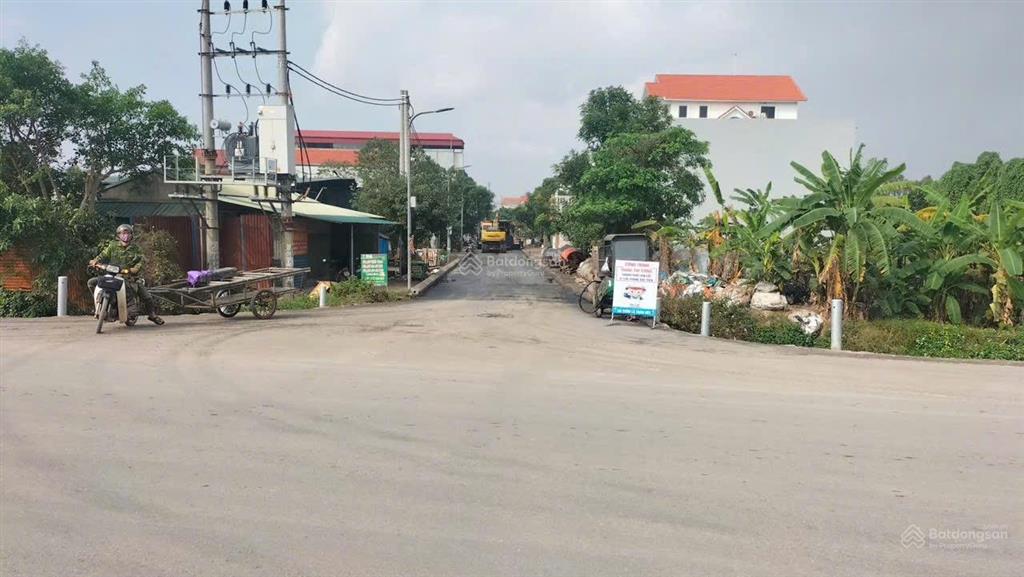 Cần bán trục chính thôn đông mai chỉ đạo, văn lâm, hưng yên