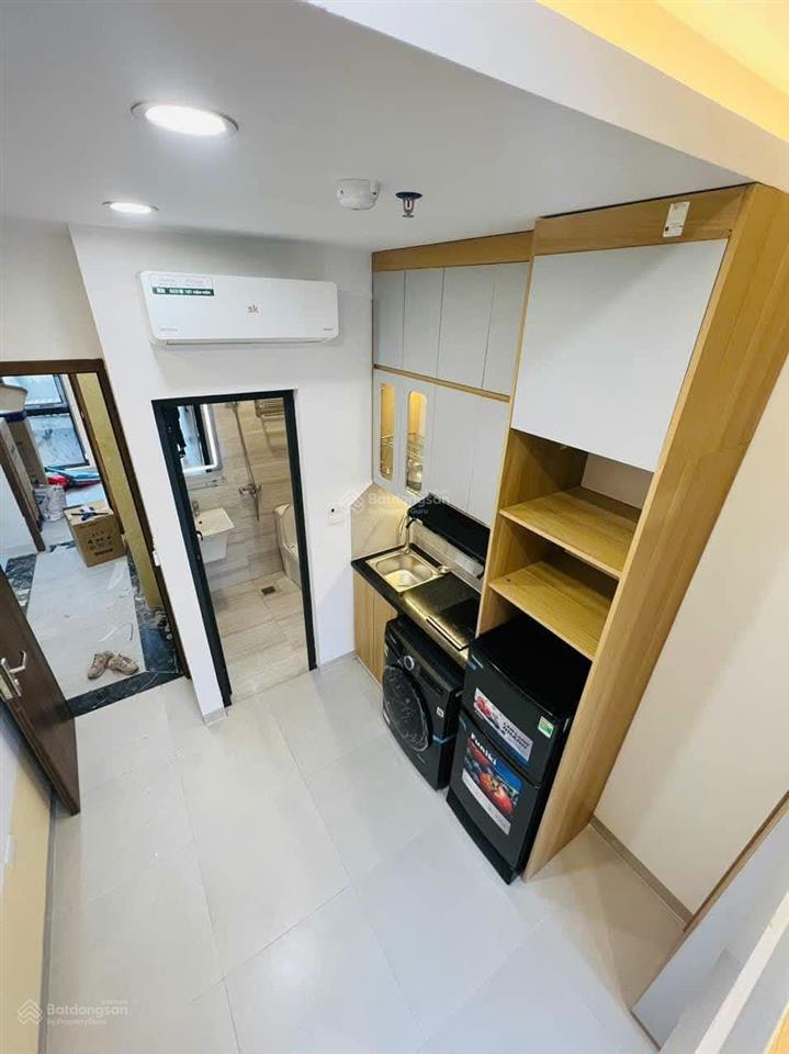 Giá hời! đường nguyễn thị định ô tô tránh cách phố 10m, 70m2*7t thang máy dt 100tr/tháng