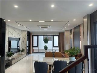 Giá rẻ! chùa láng mặt ngõ ô tô tránh vỉa hè 6t ở ngay kd dt 1 tỷ/năm, 65m2*6t cách phố 30m