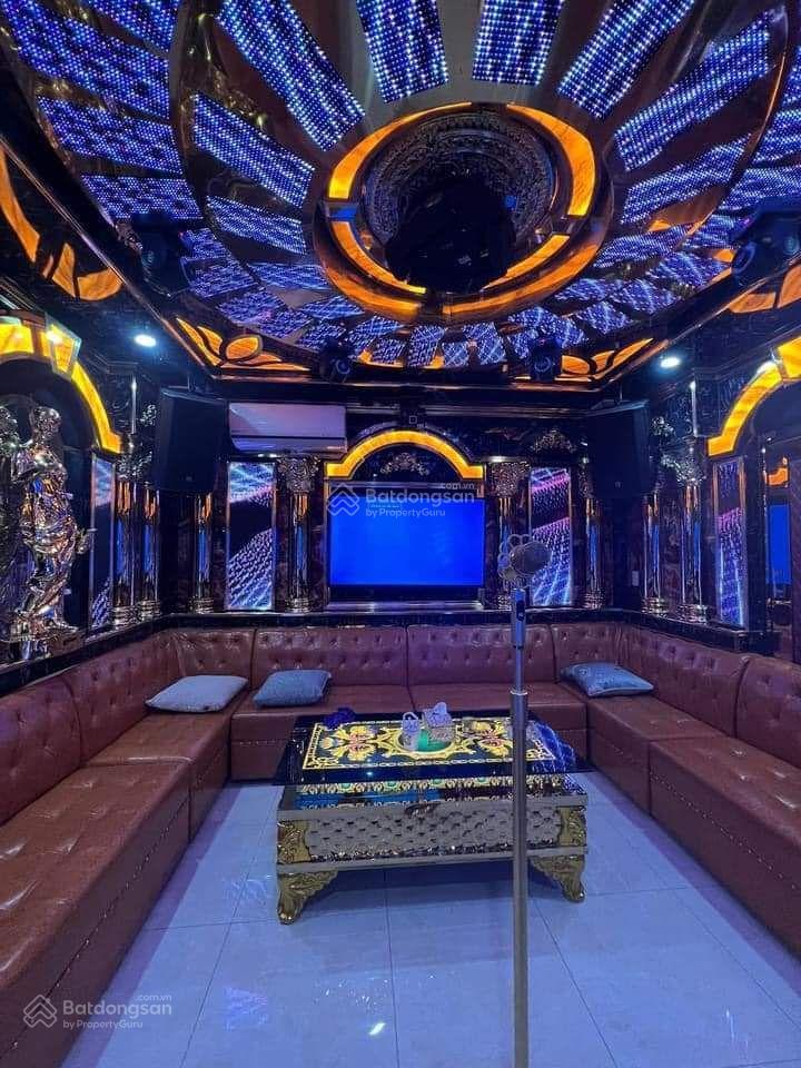 Có 102! nguyên hồng phân lô ô tô tránh vỉa hè 5m 60m2*6t, mt khủng 7m kd dt 1tỷ/năm ở vip