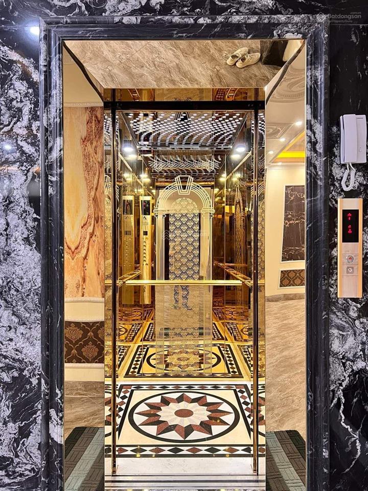 Có 102! nguyên hồng phân lô ô tô tránh vỉa hè 5m 60m2*6t, mt khủng 7m kd dt 1tỷ/năm ở vip