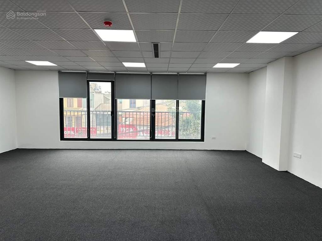 Tôi bán nhà liền kề nguyễn tuân 3 ô tô tránh vỉa hè 5m kd đỉnh dt 1 tỷ/năm 80m2*6t thang máy tl sâu