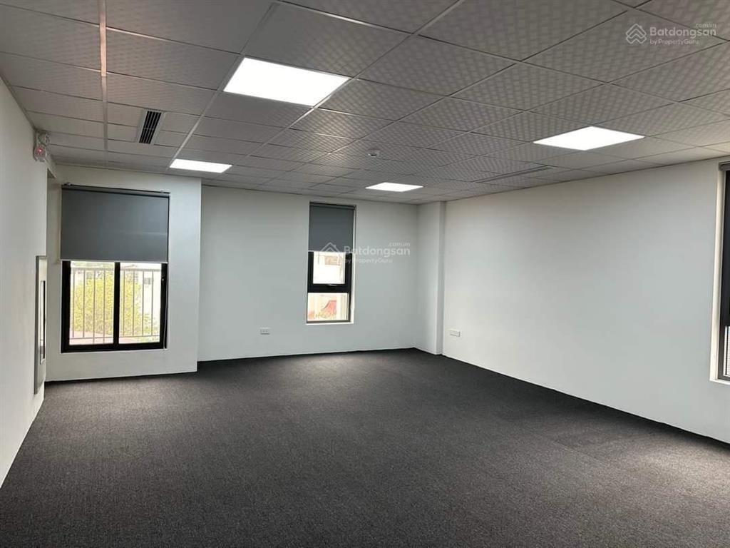 Tôi bán nhà liền kề nguyễn tuân 3 ô tô tránh vỉa hè 5m kd đỉnh dt 1 tỷ/năm 80m2*6t thang máy tl sâu