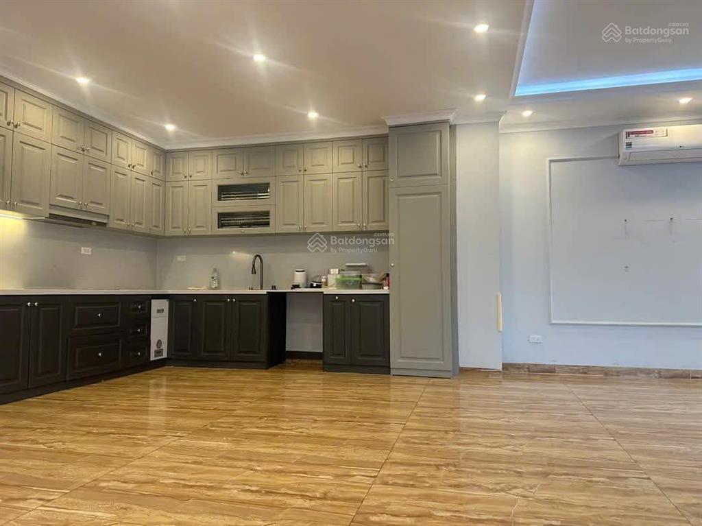 Độc rẻ! tòa nhà vp nguyễn tuân 80m2*6t thang máy, mt khủng 5m oto tránh vỉa hè 5m kd đỉnh dt 1.5 tỷ