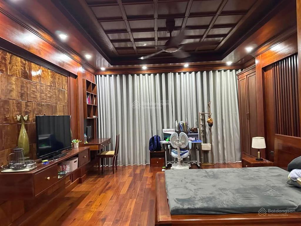 Rẻ giá hợp lý! nguyễn chánh phân lô vỉa hè ô tô tránh dừng đỗ 70m2*6t kd đỉnh dt 1 tỷ/năm ở vip