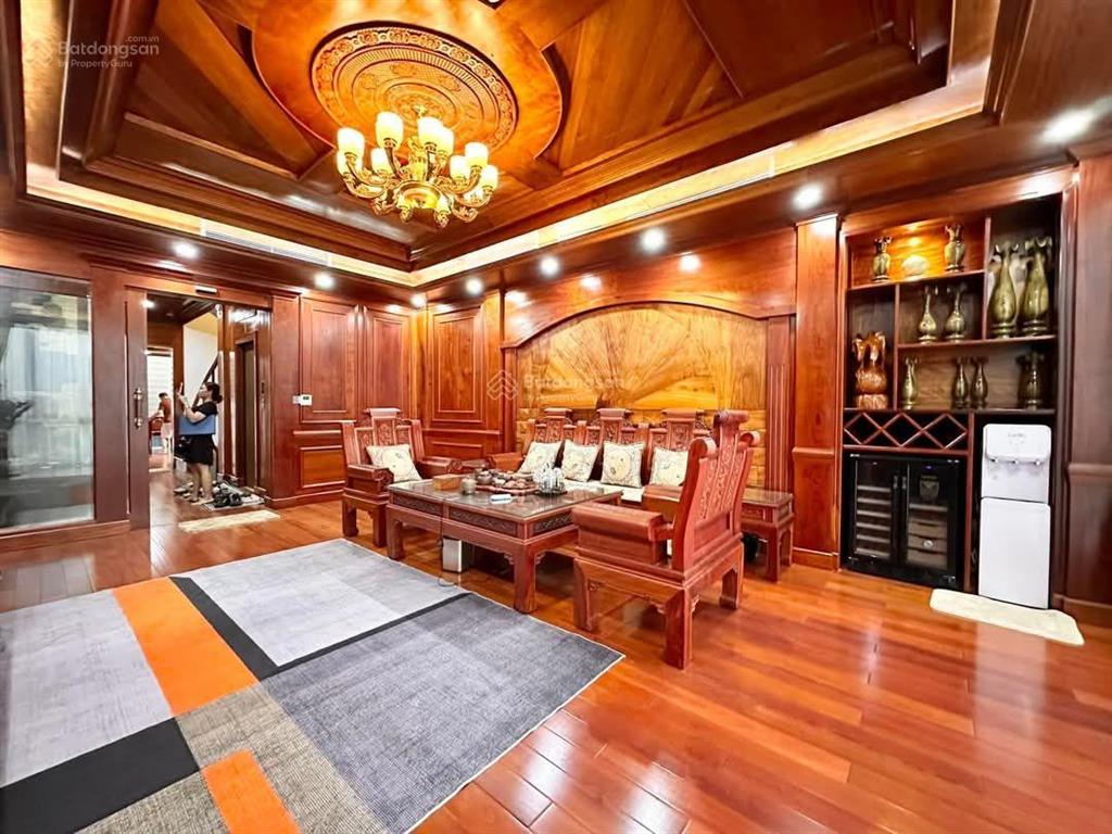 Rẻ giá hợp lý! nguyễn chánh phân lô vỉa hè ô tô tránh dừng đỗ 70m2*6t kd đỉnh dt 1 tỷ/năm ở vip