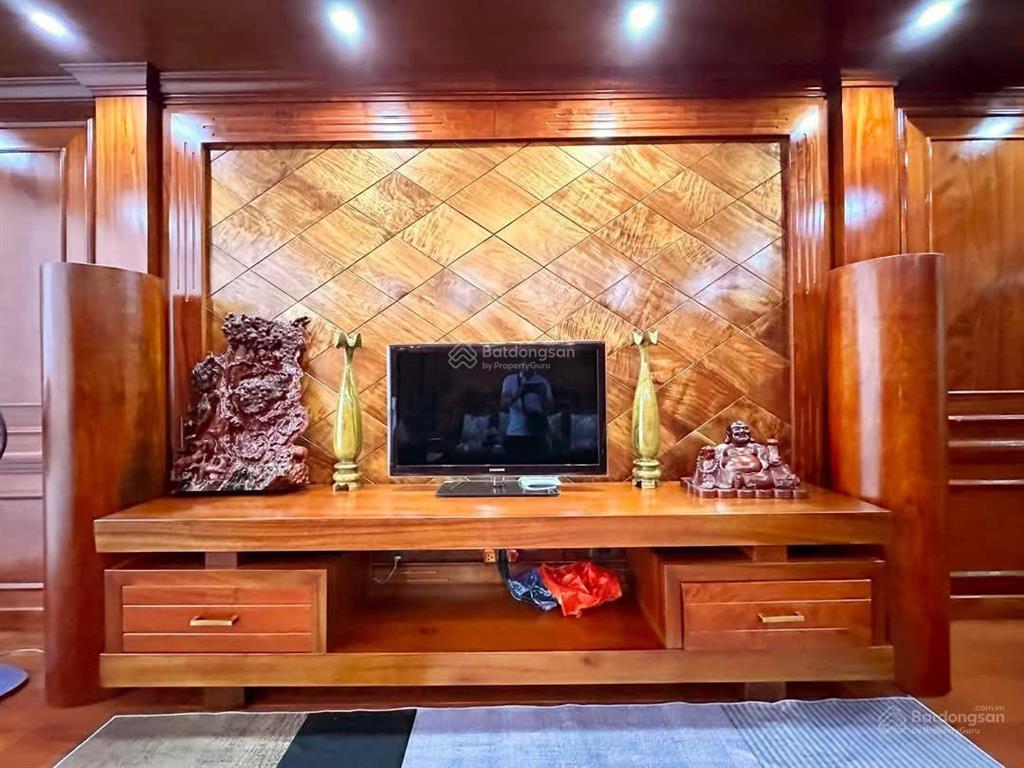 Rẻ giá hợp lý! nguyễn chánh phân lô vỉa hè ô tô tránh dừng đỗ 70m2*6t kd đỉnh dt 1 tỷ/năm ở vip