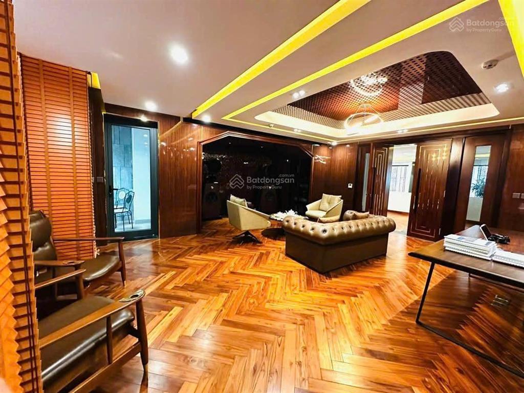 Hàng hiếm! mặt phố vạn bảo lô góc 2 mặt tiền oto tránh dừng đỗ vỉa hè 5m, 65m2*5t kd dt 1.5 tỷ/năm